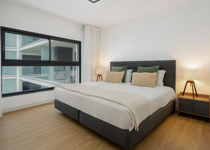 Sao Lucas I By An Island * פונשל