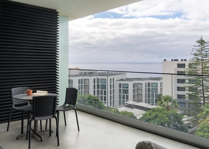 Sao Lucas I By An Island * פונשל