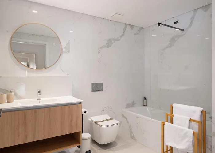 Sao Lucas I By An Island