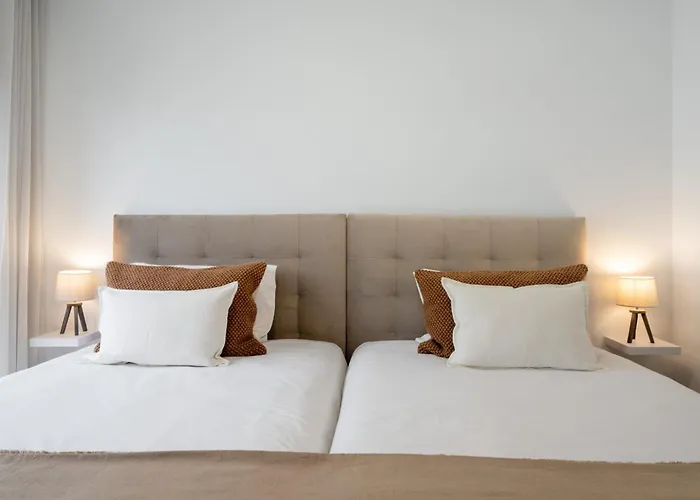 Sao Lucas I By An Island